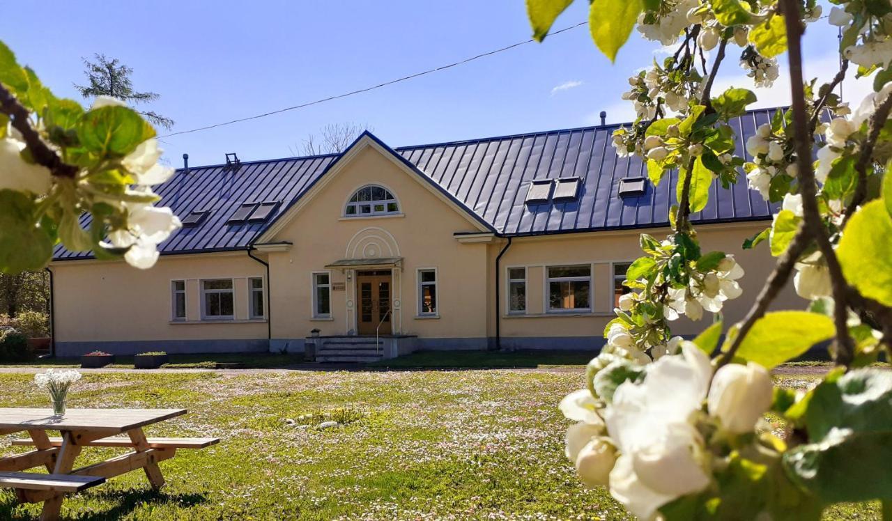 Kuelalistemaja Kukruse Residents Hotel Kohtla-Järve Kültér fotó