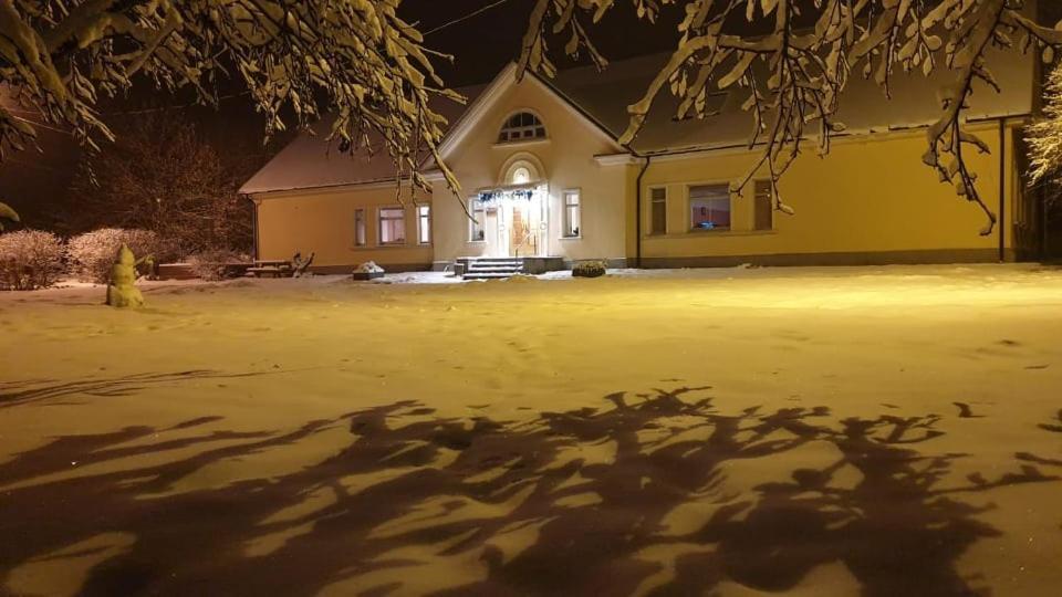 Kuelalistemaja Kukruse Residents Hotel Kohtla-Järve Kültér fotó