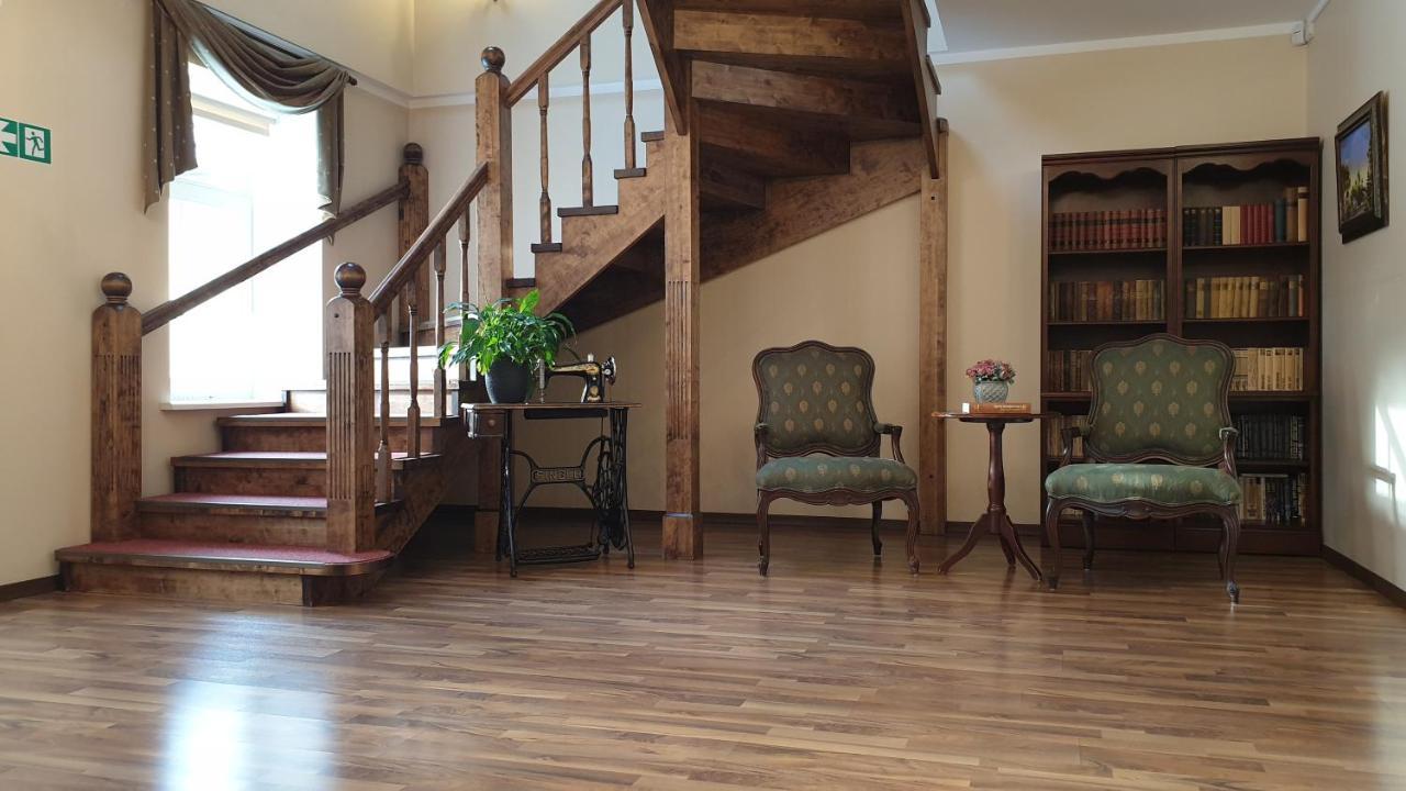 Kuelalistemaja Kukruse Residents Hotel Kohtla-Järve Kültér fotó