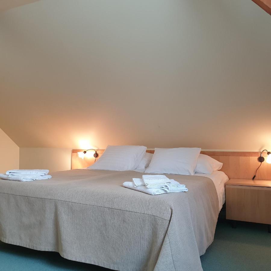 Kuelalistemaja Kukruse Residents Hotel Kohtla-Järve Kültér fotó