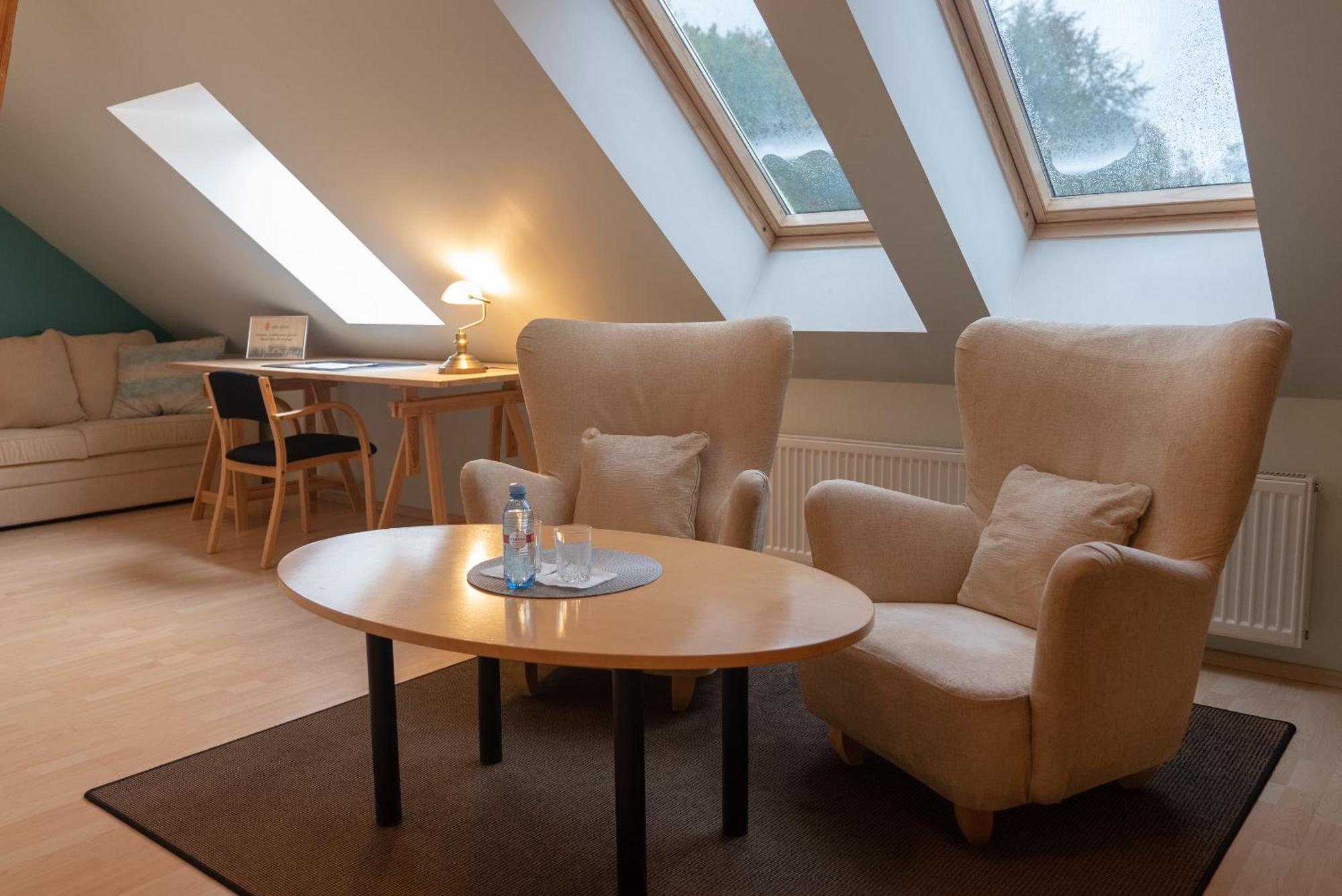 Kuelalistemaja Kukruse Residents Hotel Kohtla-Järve Kültér fotó