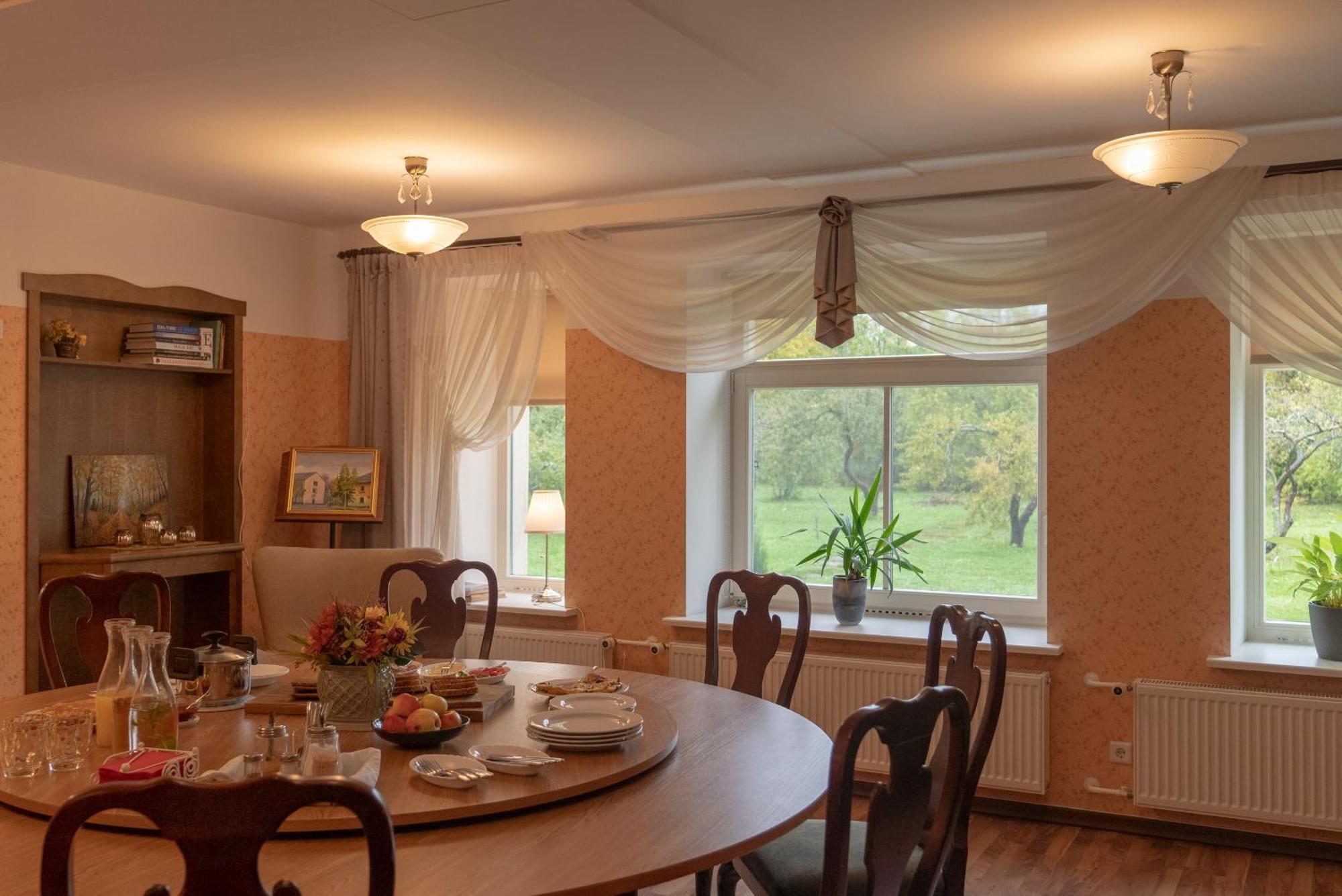Kuelalistemaja Kukruse Residents Hotel Kohtla-Järve Kültér fotó